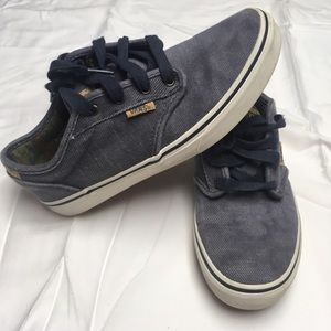 VANS YOUTH SZ. 5.5